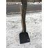 Élvédős, 41cm fekete hólapát, nyéllel, kényelmes markolattal